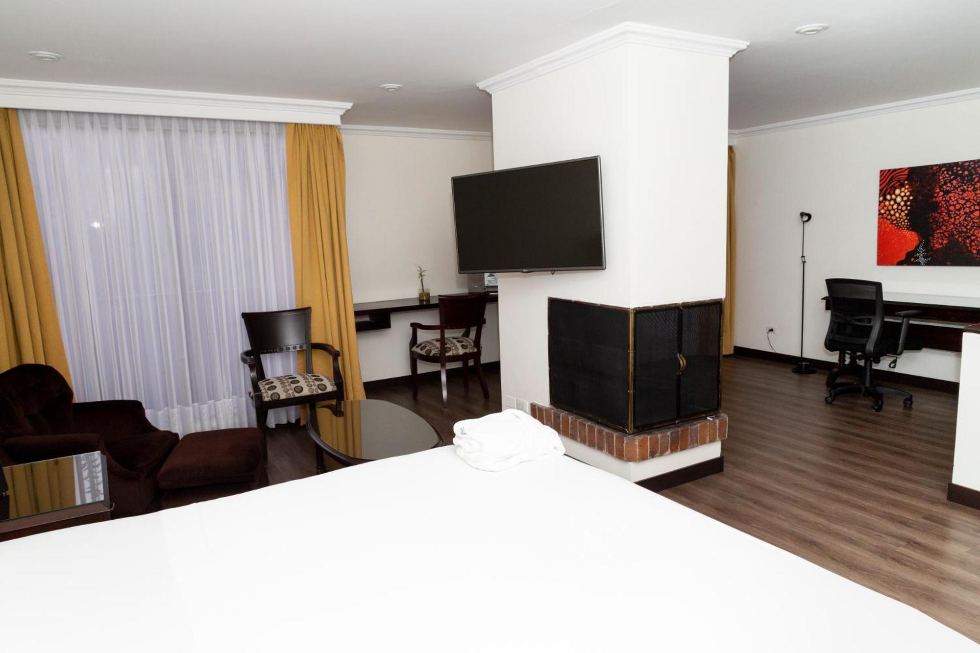 Hotel 101 Park House โบโกตา ภายนอก รูปภาพ